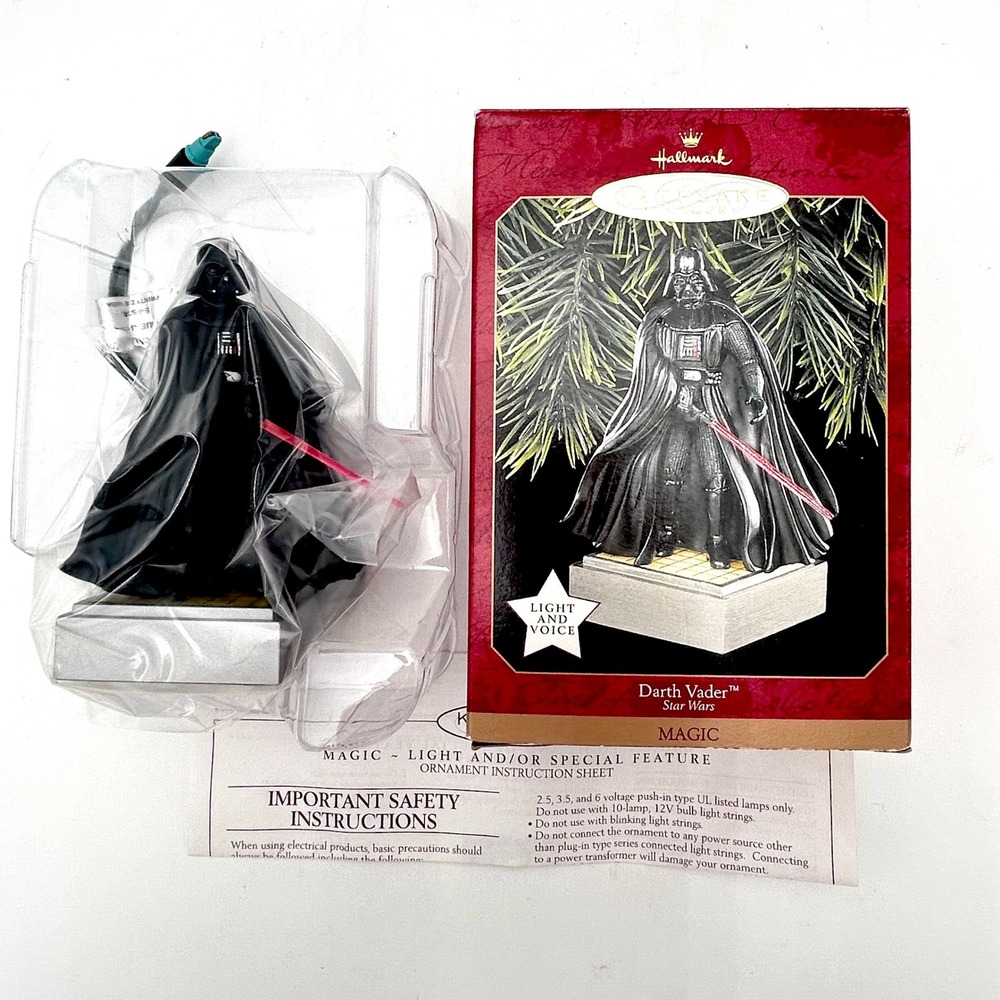 NEW 1997 Hallmark Darth Vader Star Wars Magic Ornament Light Voice QXI7531